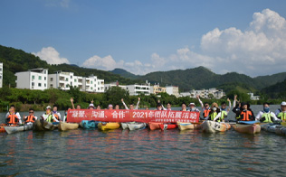 2004年成立深圳市英泰格電子科技有限公司，進(jìn)行市場(chǎng)的全力開拓，獲得了TE的代理授權(quán)；